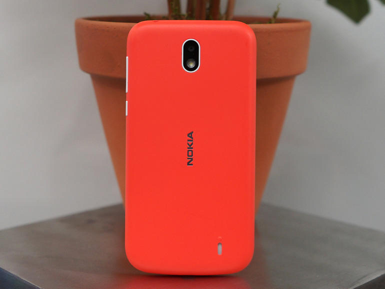 NOKIA 1 DESIGN: NO EXTRAS