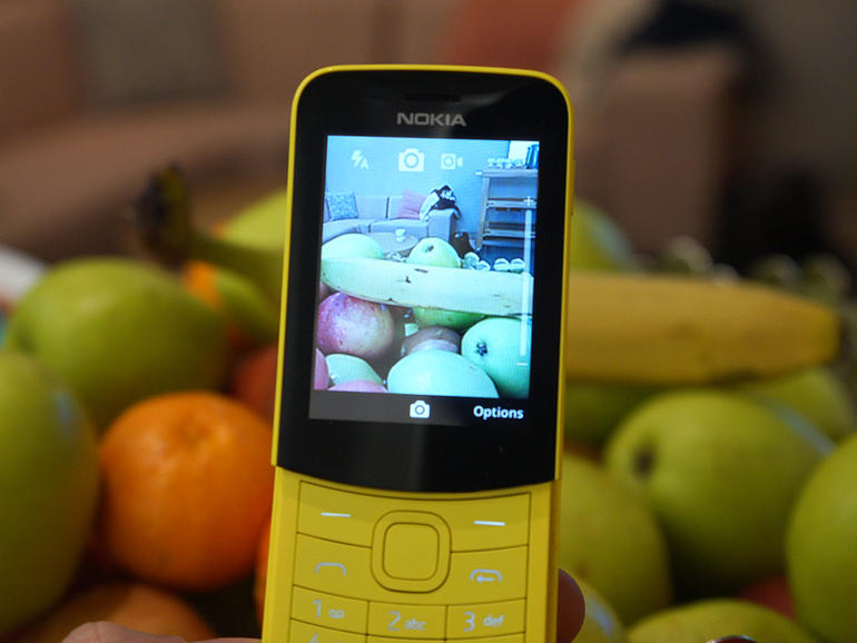 NOKIA 8110 CAMERA: RETRO SPECS