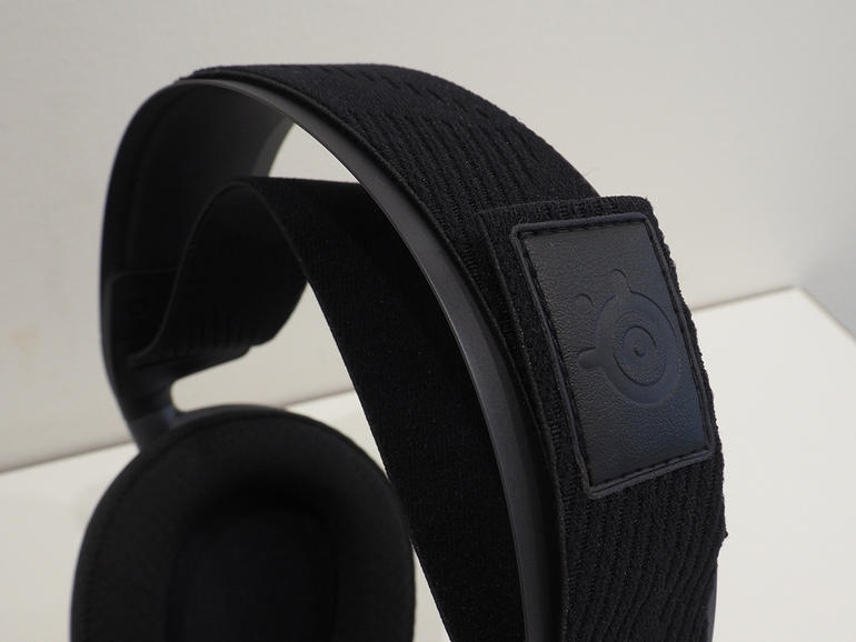 SteelSeries Arctis Pro design: gamer friendly