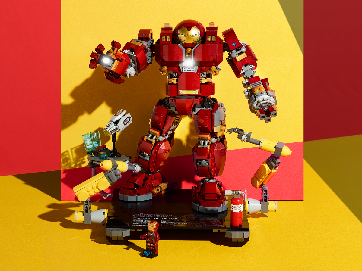 5 of the best action figures: Hulkbuster