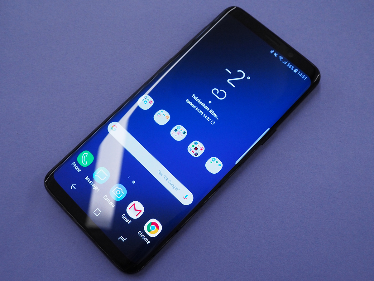 LG G7 ThinQ vs Samsung Galaxy S9: Screen