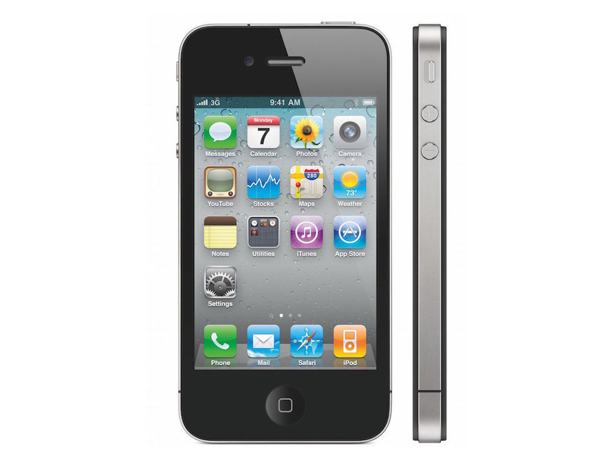 4) IPHONE 4 (2010)