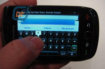 BlackBerry Bold 9800 photos show virtual keyboard