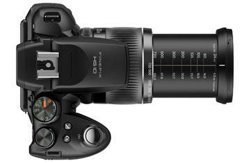 Fujifilm’s big zoom FinePix HS10 arrives