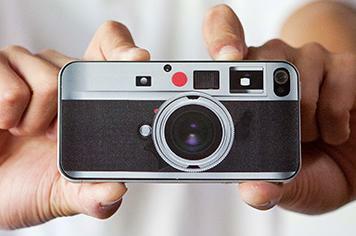 Weekend spend – Leica Look-Alike Skin for iPhone 4