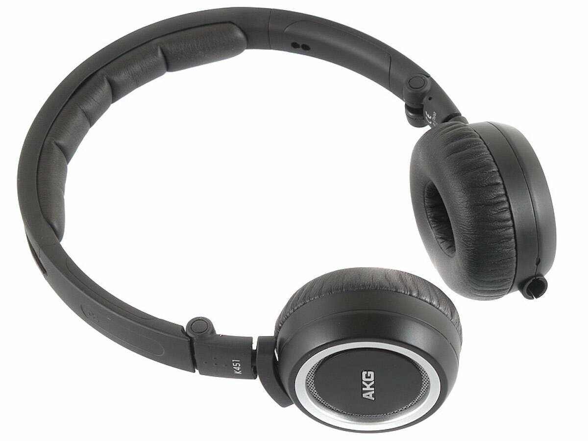 AKG K451