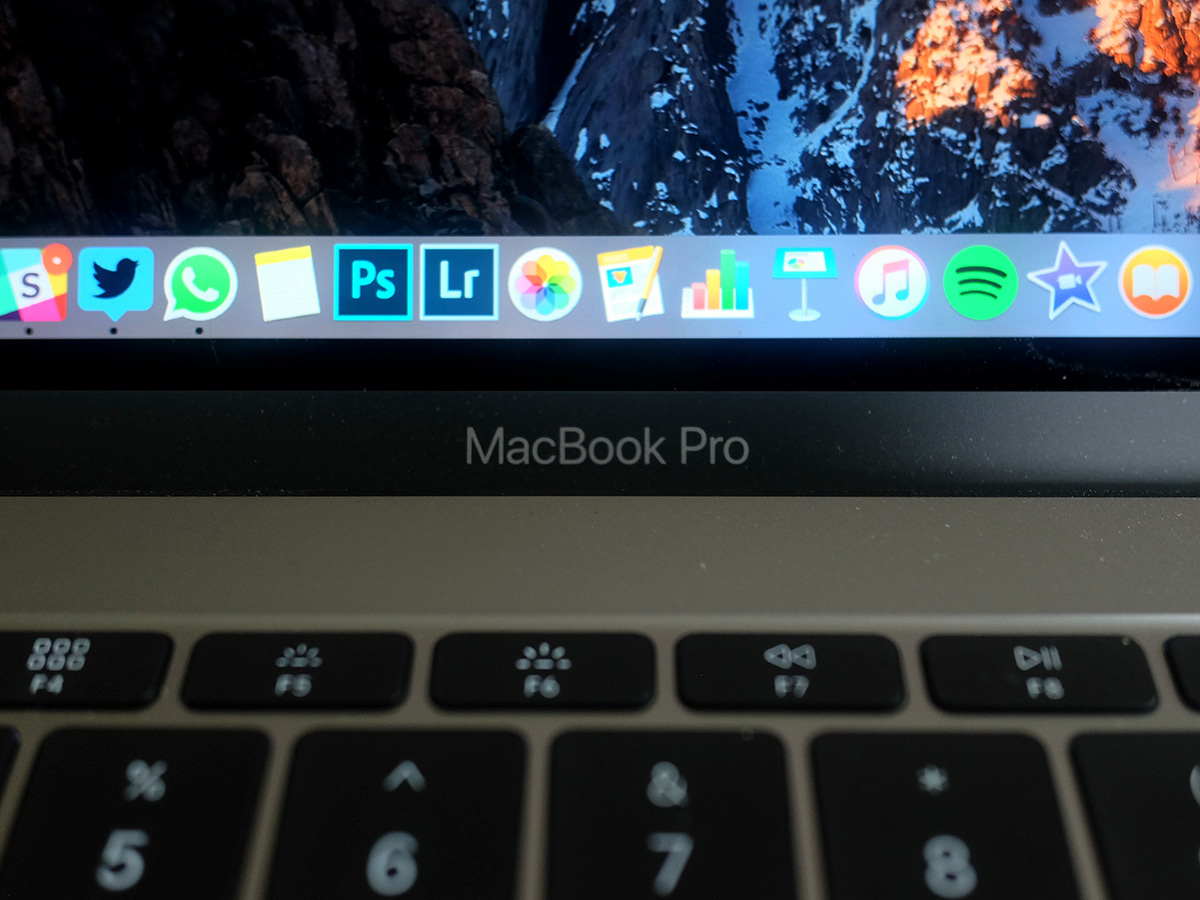 APPLE MACBOOK PRO (2017) SOFTWARE