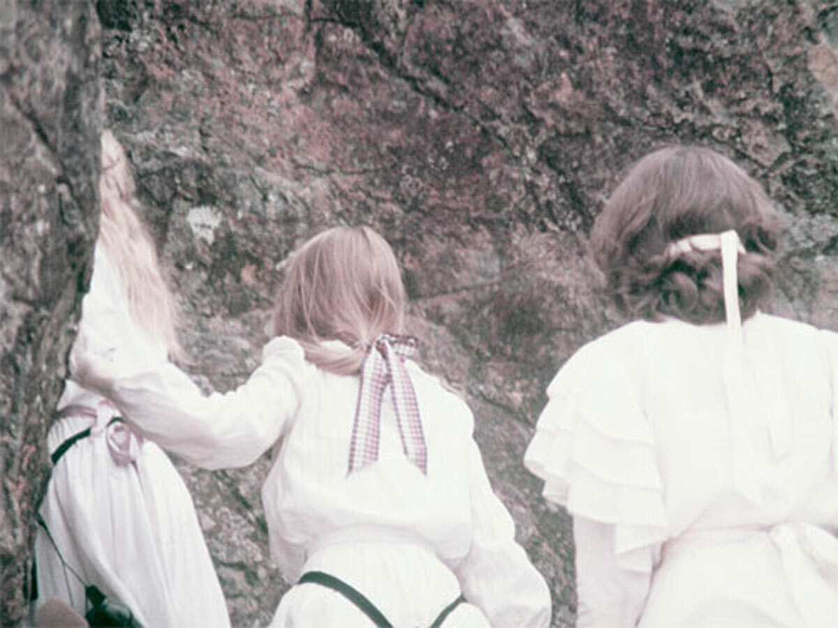 Picnic at Hanging Rock (1975)