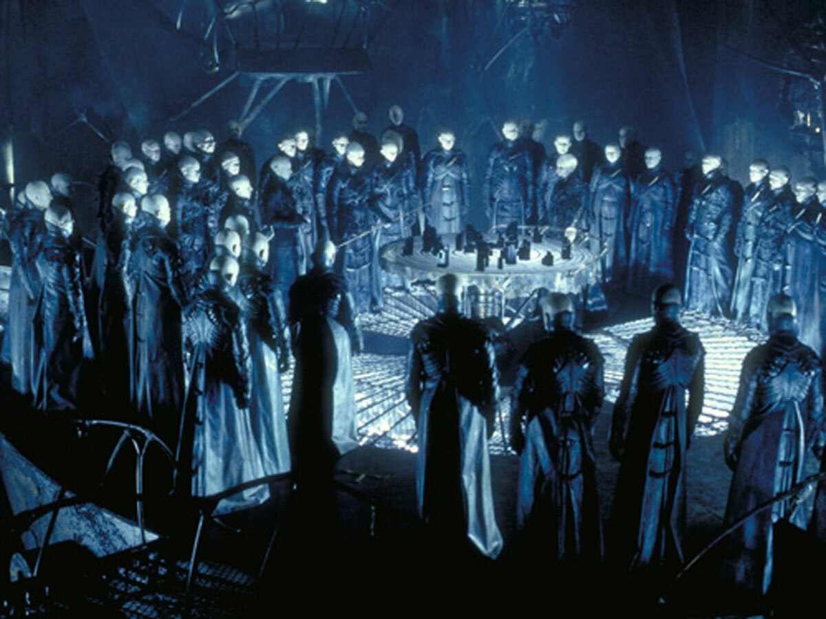 Dark City (1998)