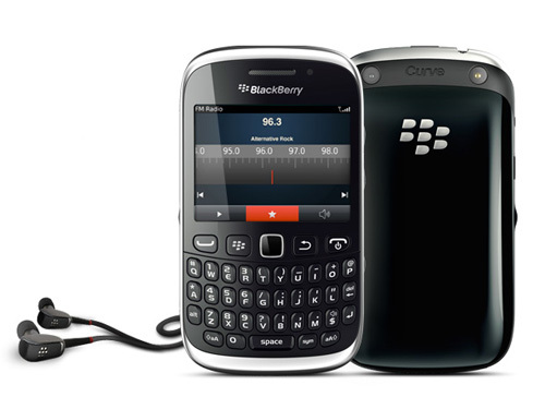 BlackBerry Curve 9320 launched with BB OS 7.1 and BBM key