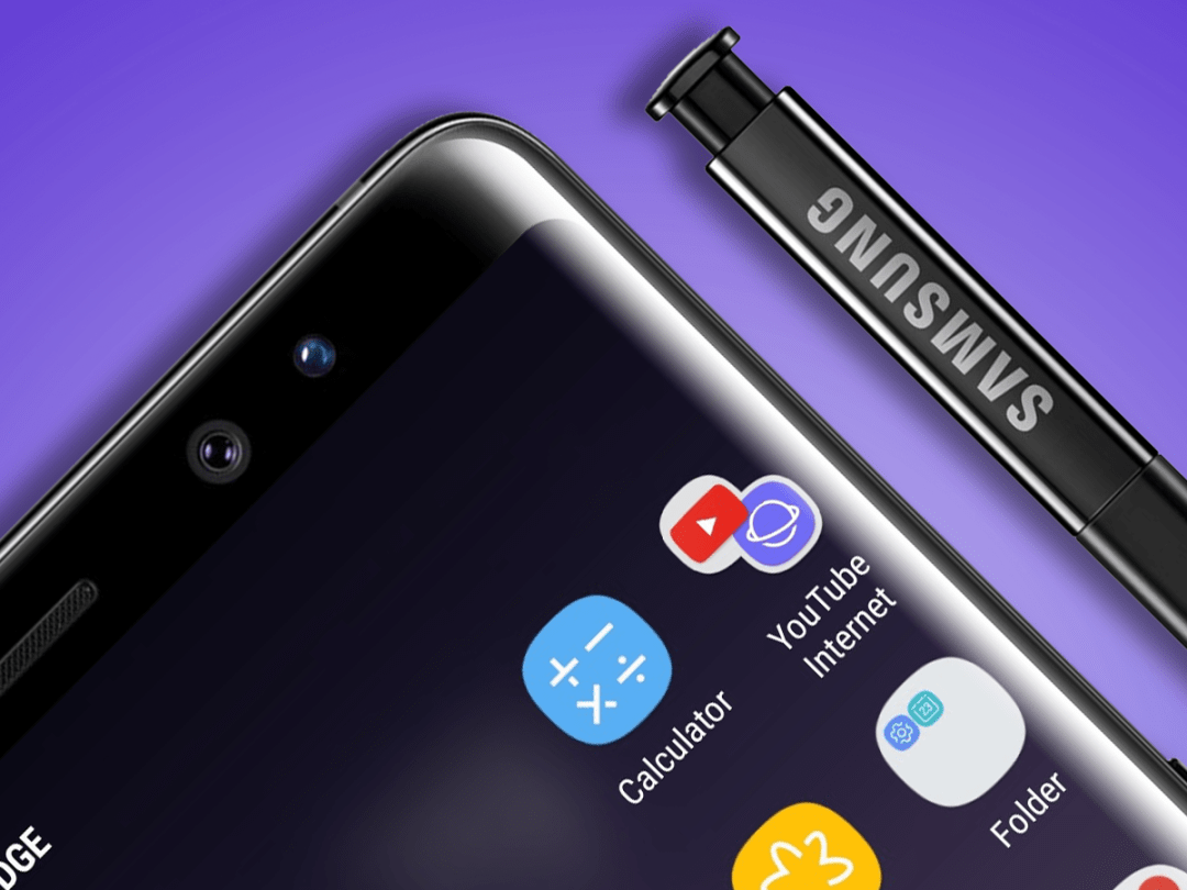 Samsung Galaxy Note 8 and stylus displaying apps home screen