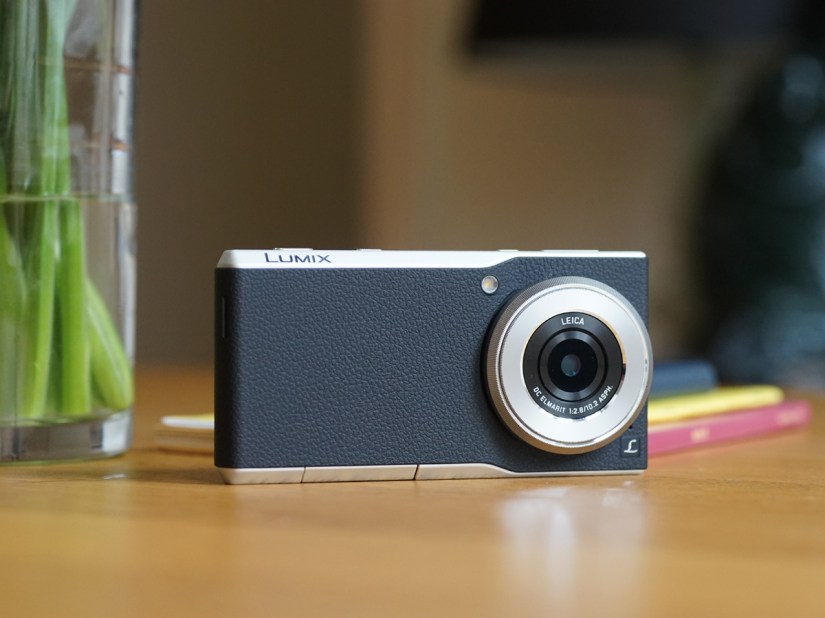 Panasonic Lumix CM1 review