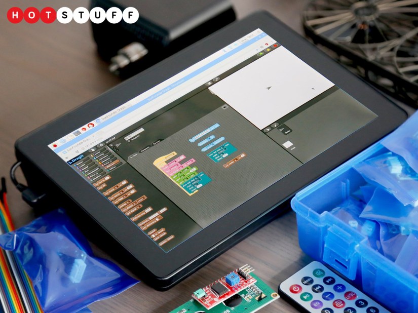 RasPad is a Raspberry Pi tablet for makers that looks like a fat iPad