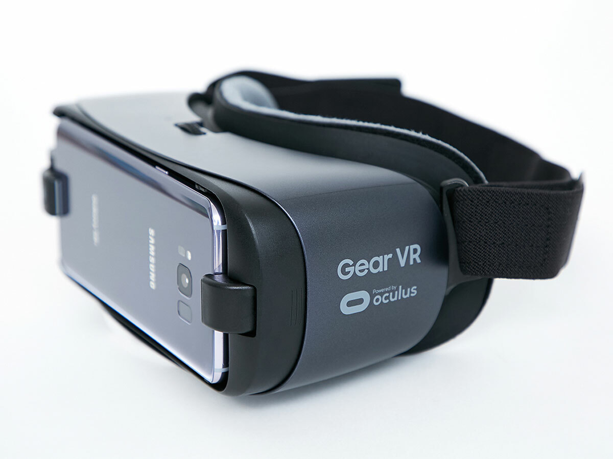 Samsung Gear VR with Controller