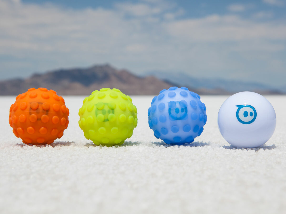 Sphero 2.0 is better, smarter, faster, brighter