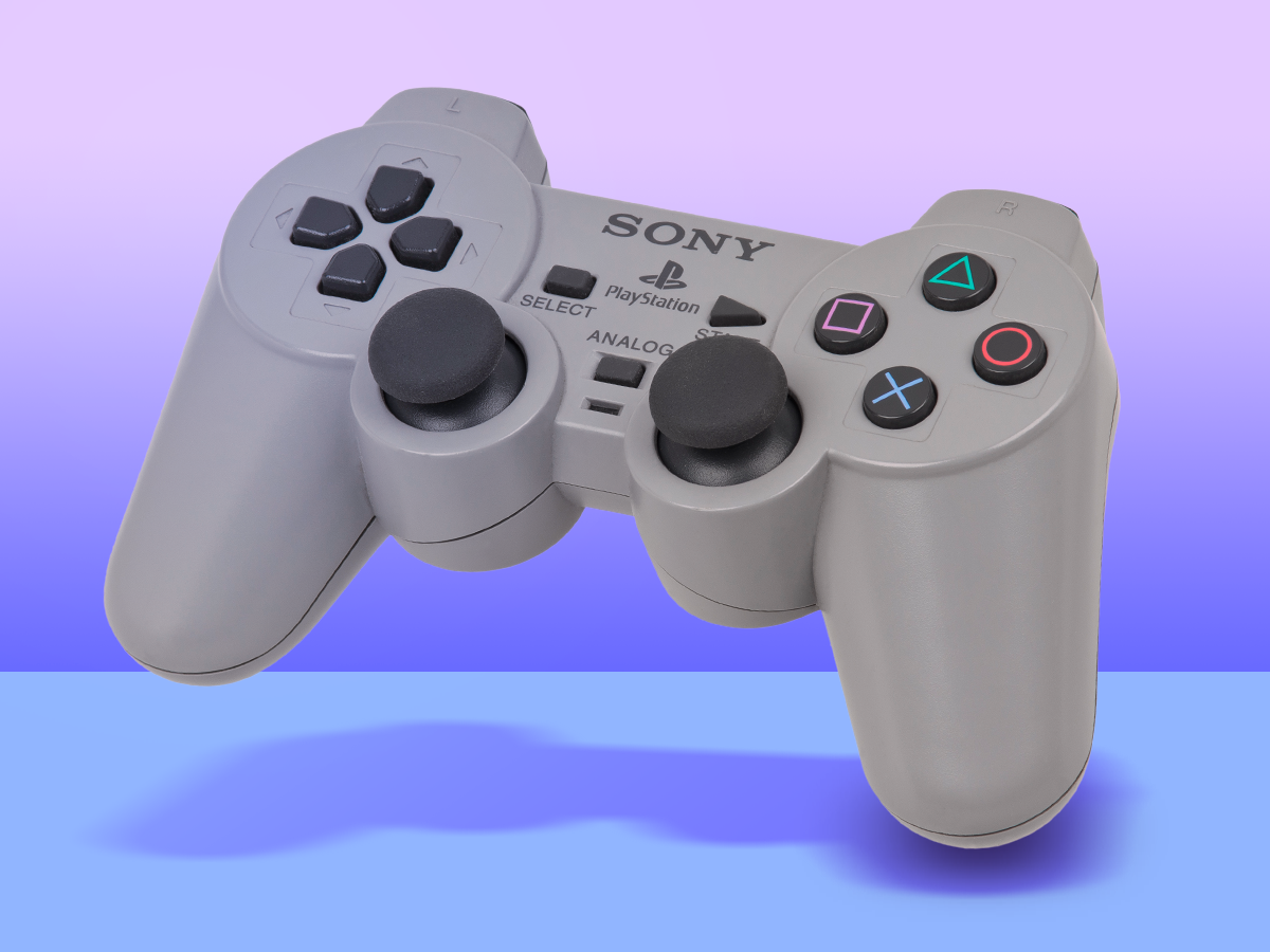 6) PlayStation DualShock (1997)