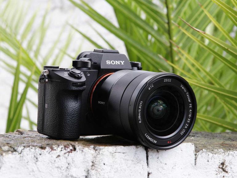 9) Sony A9