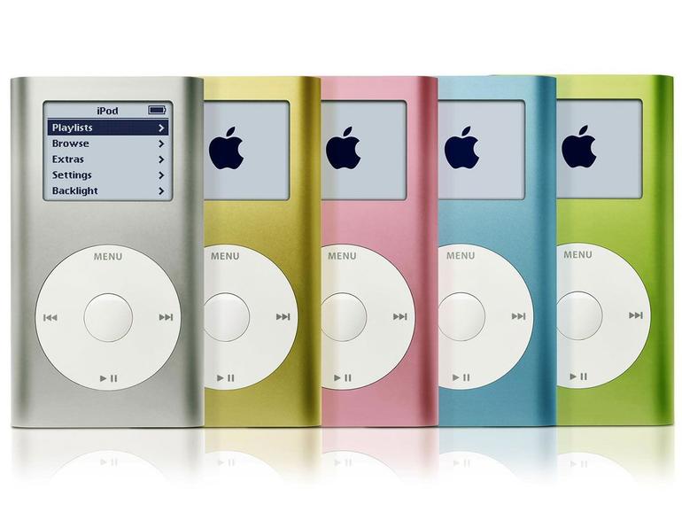 8) IPOD MINI (2004)