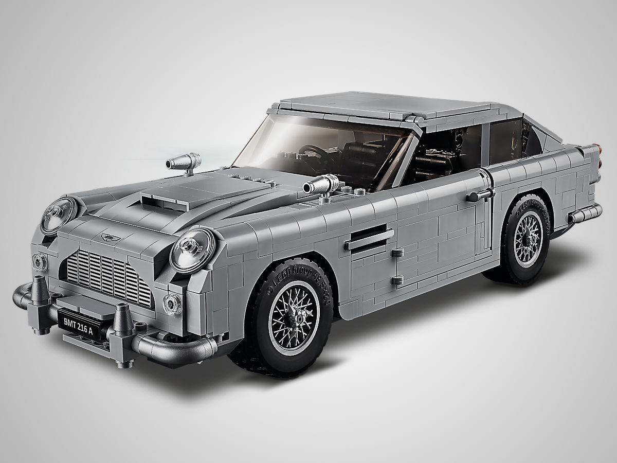 JAMES BOND ASTON MARTIN DB5 (£130)