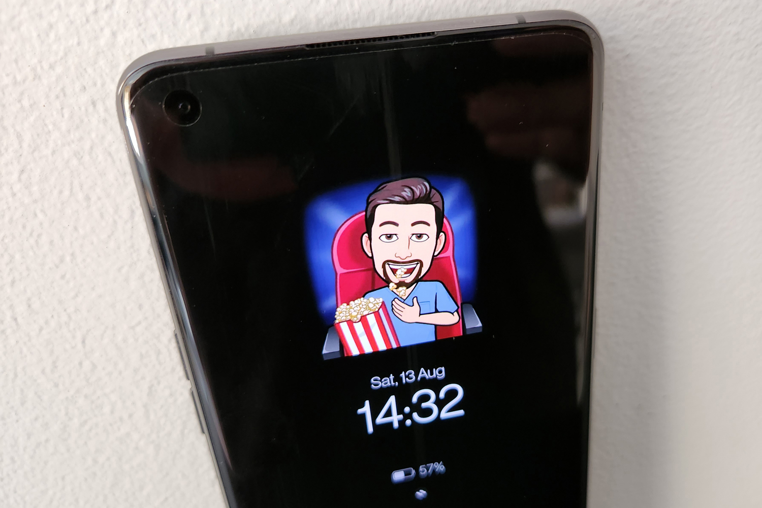 Oppo ColorOS 13 beta preview bitmoji