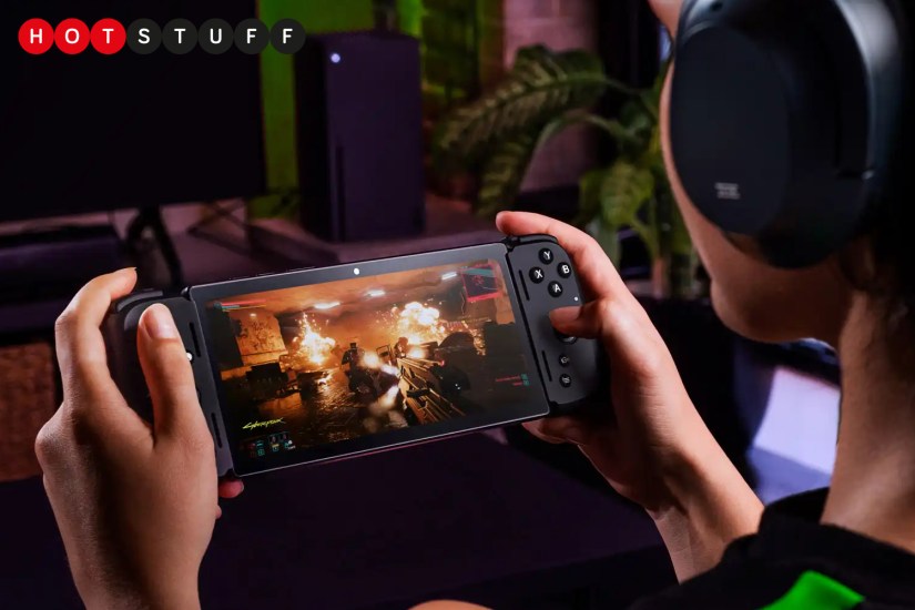 Razer pushes cloud gaming to the edge with Razer Edge handheld