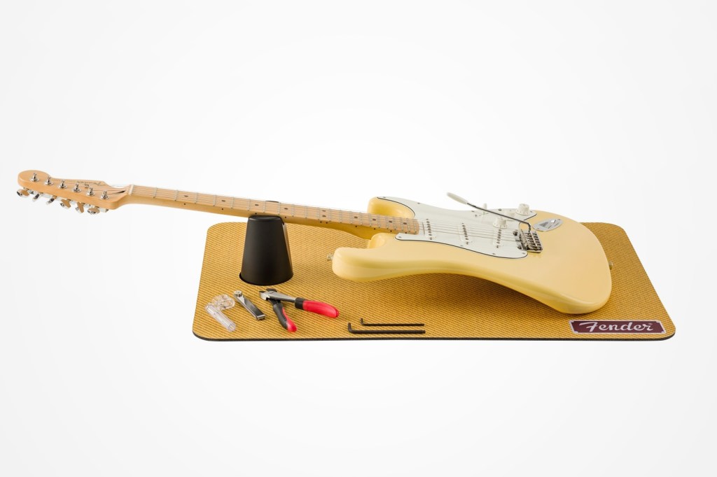 best-gifts-for-music-lovers-2023-fender-work-mat-station