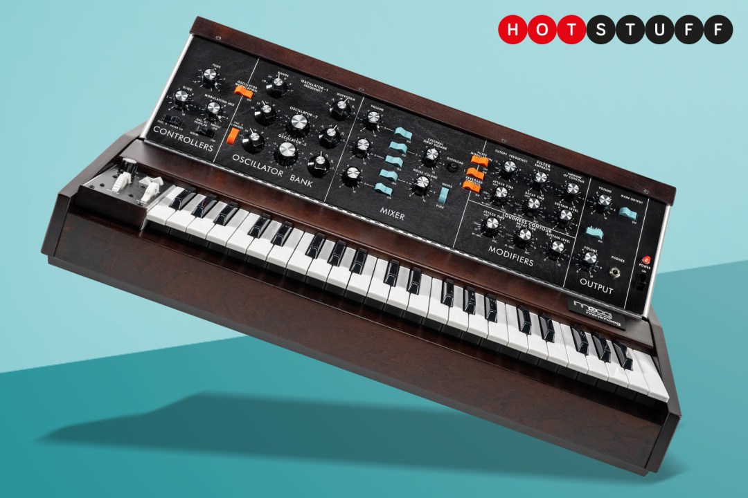 minimoog-model-d-2022