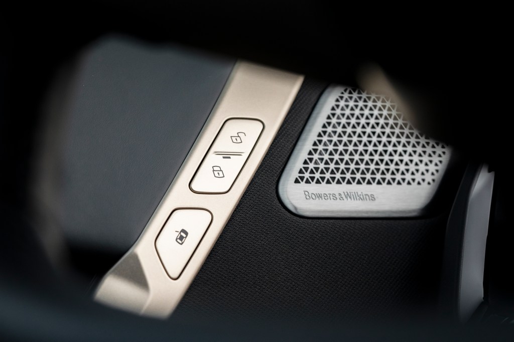 B&W door speaker in a BMW car