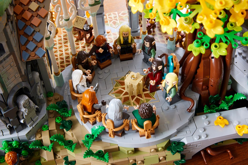 Lego Fellowship ring