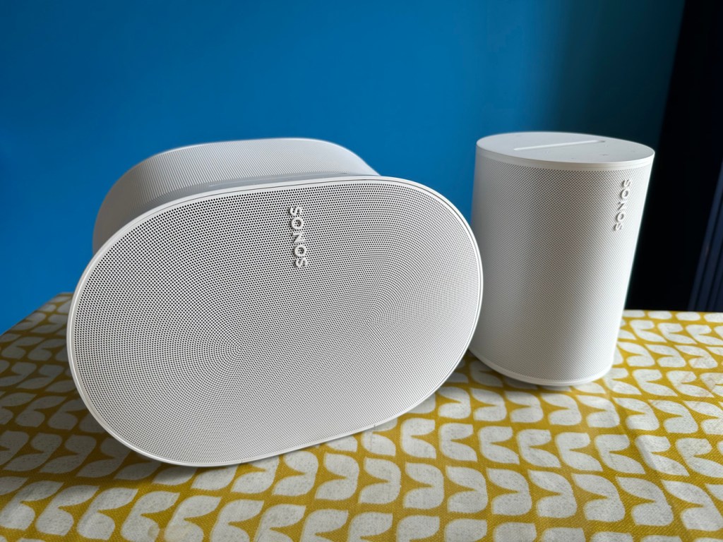 Sonos Era 300 vs Sonos Era 100