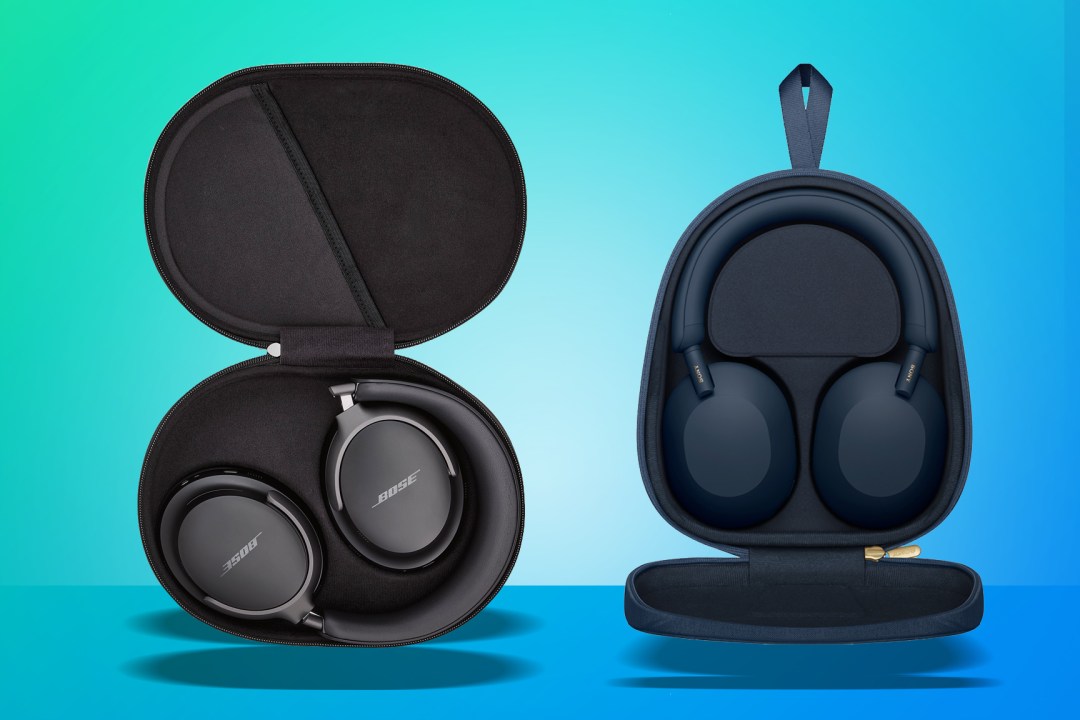 Bose QC Ultra Headphones vs Sony XM5 cases