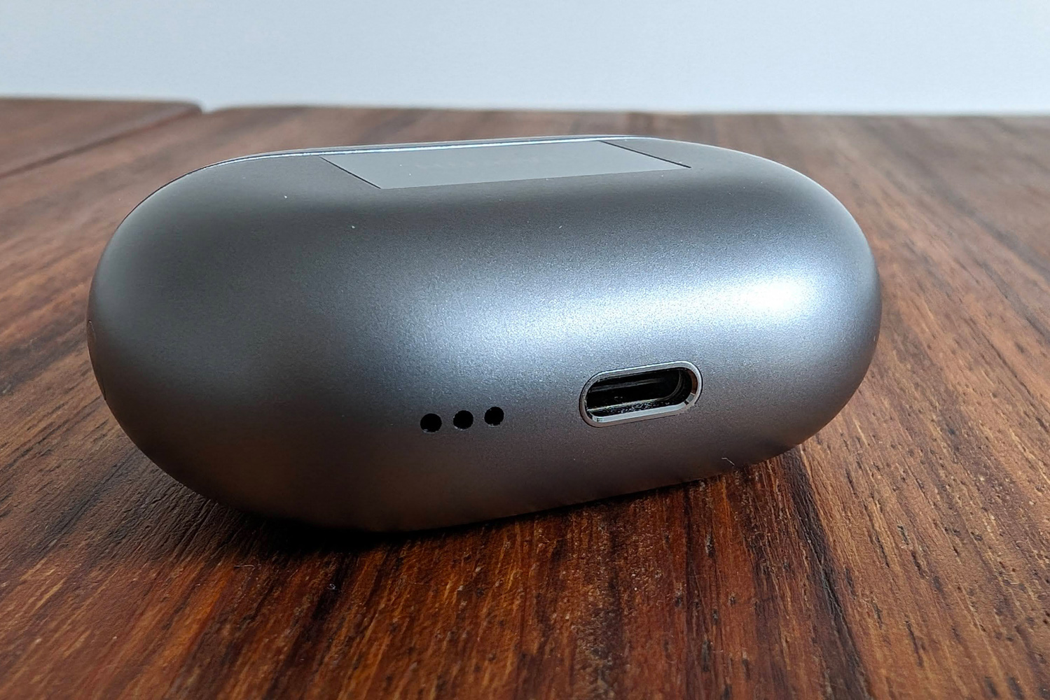 Huawei Freebuds Pro 3 review USB port