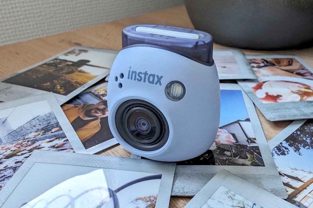 Fujifilm Instax Pal review lead