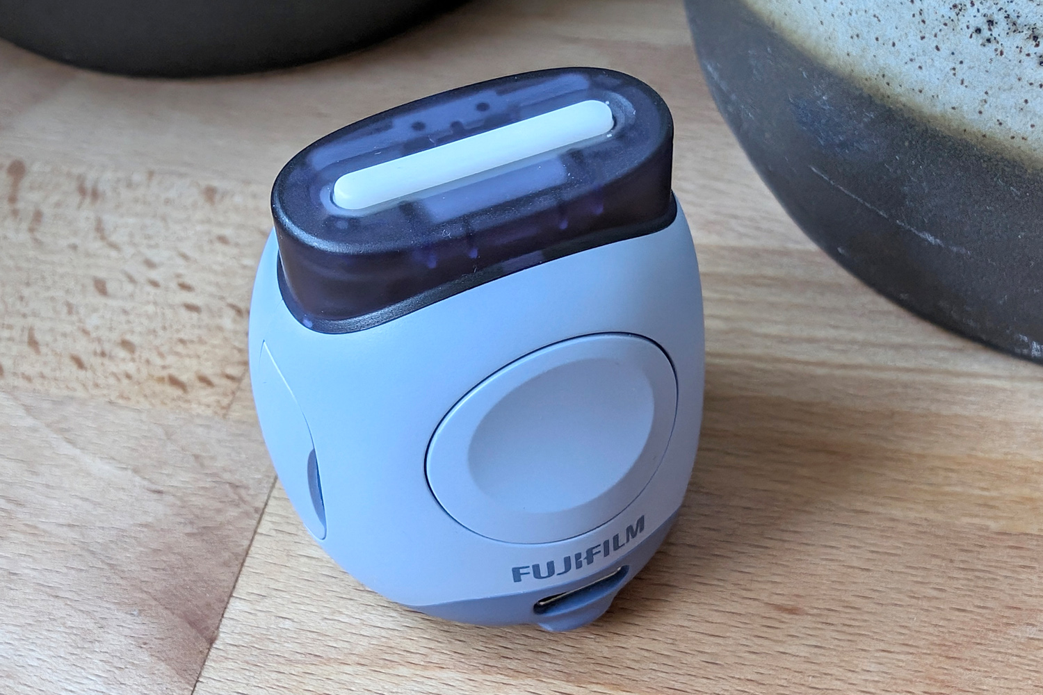 Fujifilm Instax Pal review power button