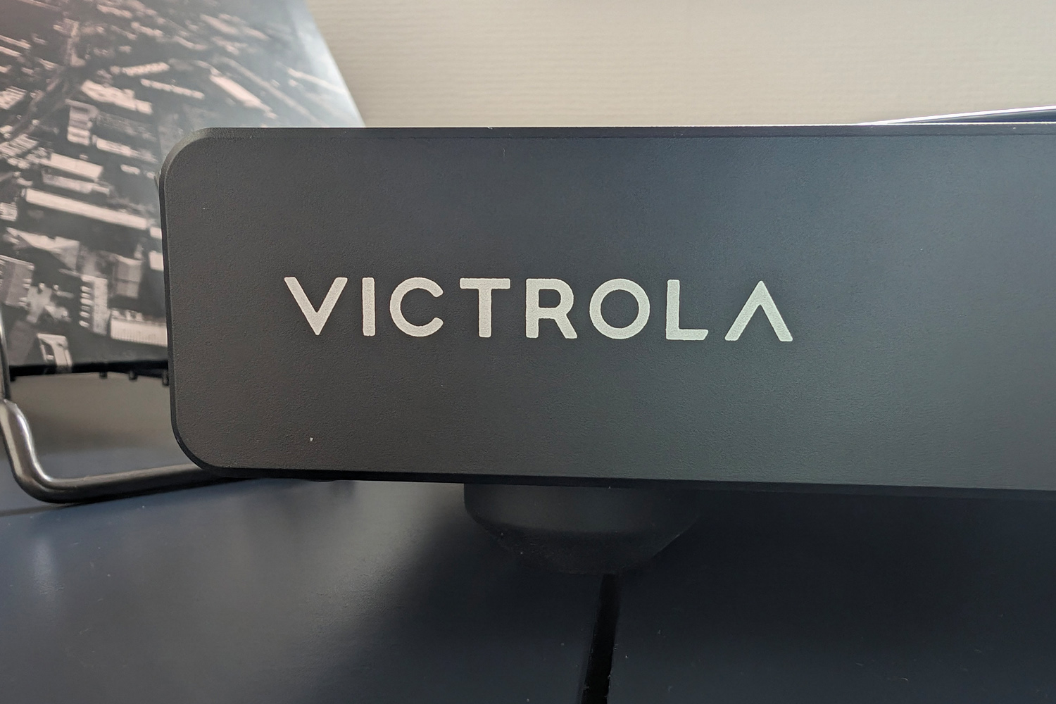 Victrola Hi-Res Onyx review logo